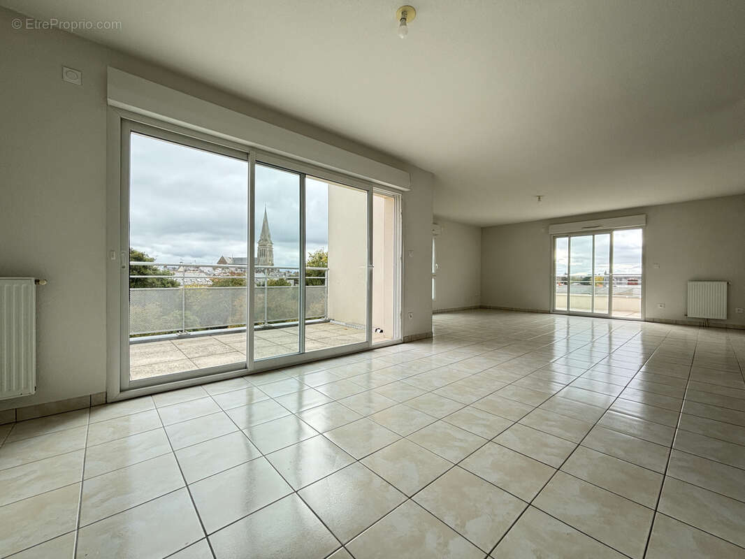 Appartement à COUERON