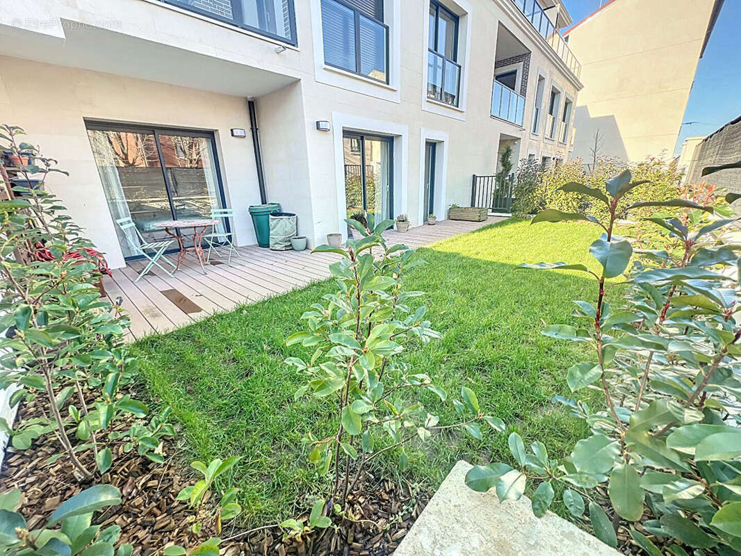 Appartement à SAINT-MAUR-DES-FOSSES