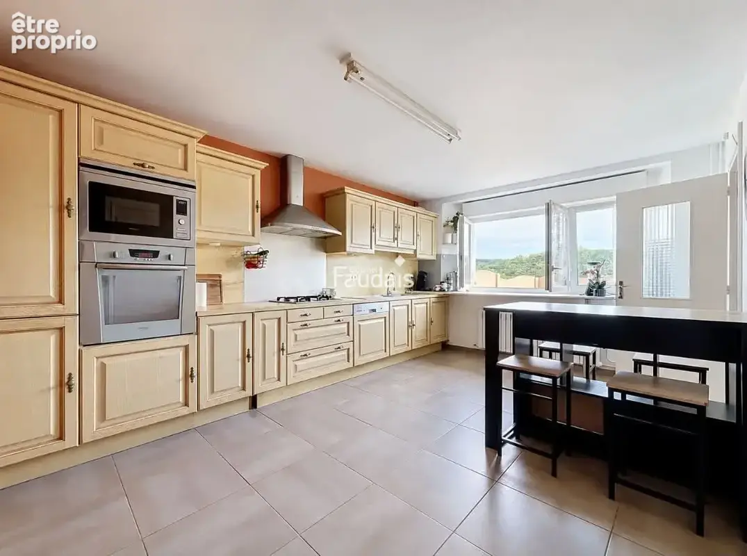 Maison 5 pièces 105 m² à vendre à Houtteville (50250) - photo 5