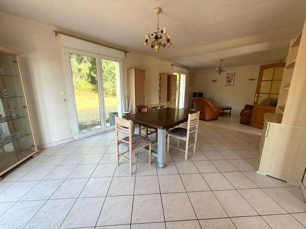 Maison à vendre 5 pièces  (56) - photo 3