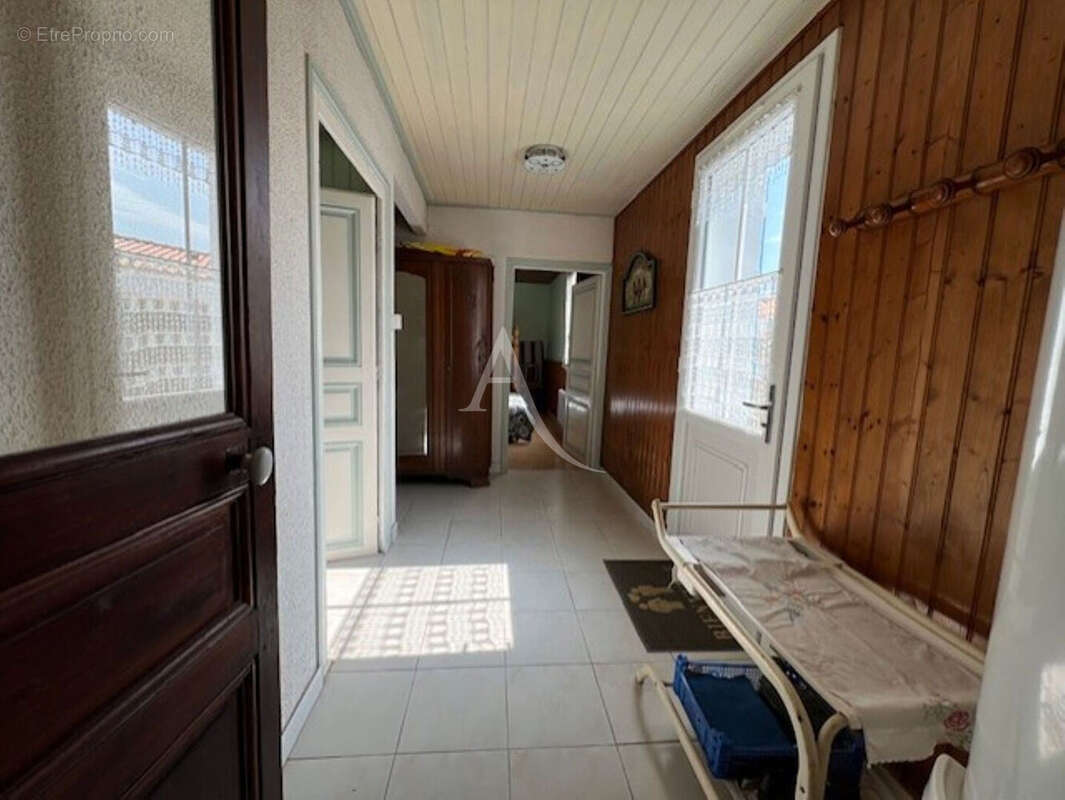 Maison à L&#039;EPINE