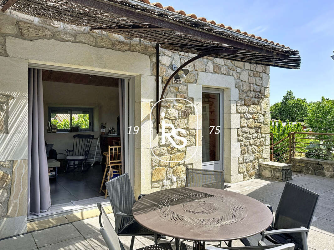 Maison à CHASSIERS
