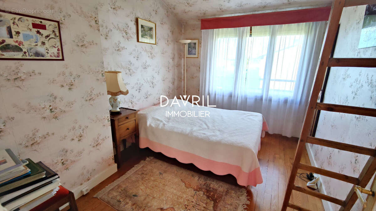 Maison à CONFLANS-SAINTE-HONORINE