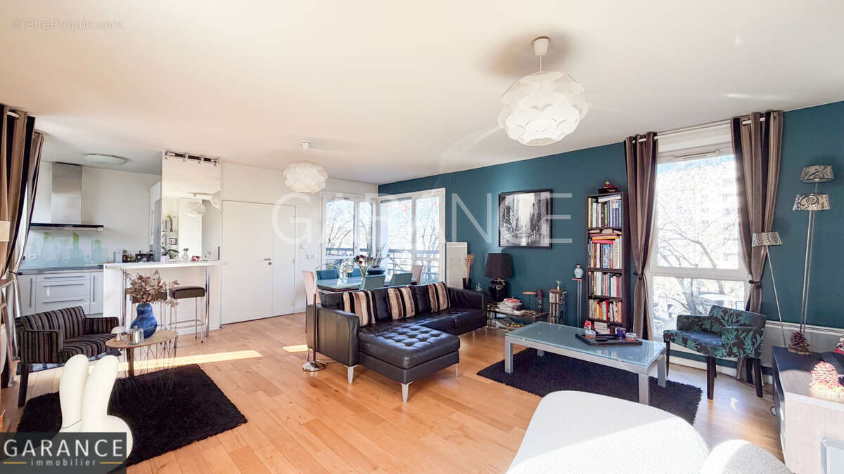 Appartement à PARIS-12E