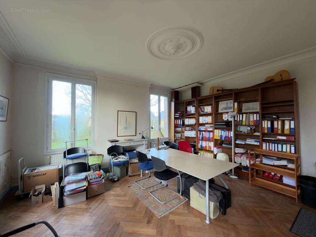 Maison bourgeoise Yvetot 10 pièces 305 m² - photo 5