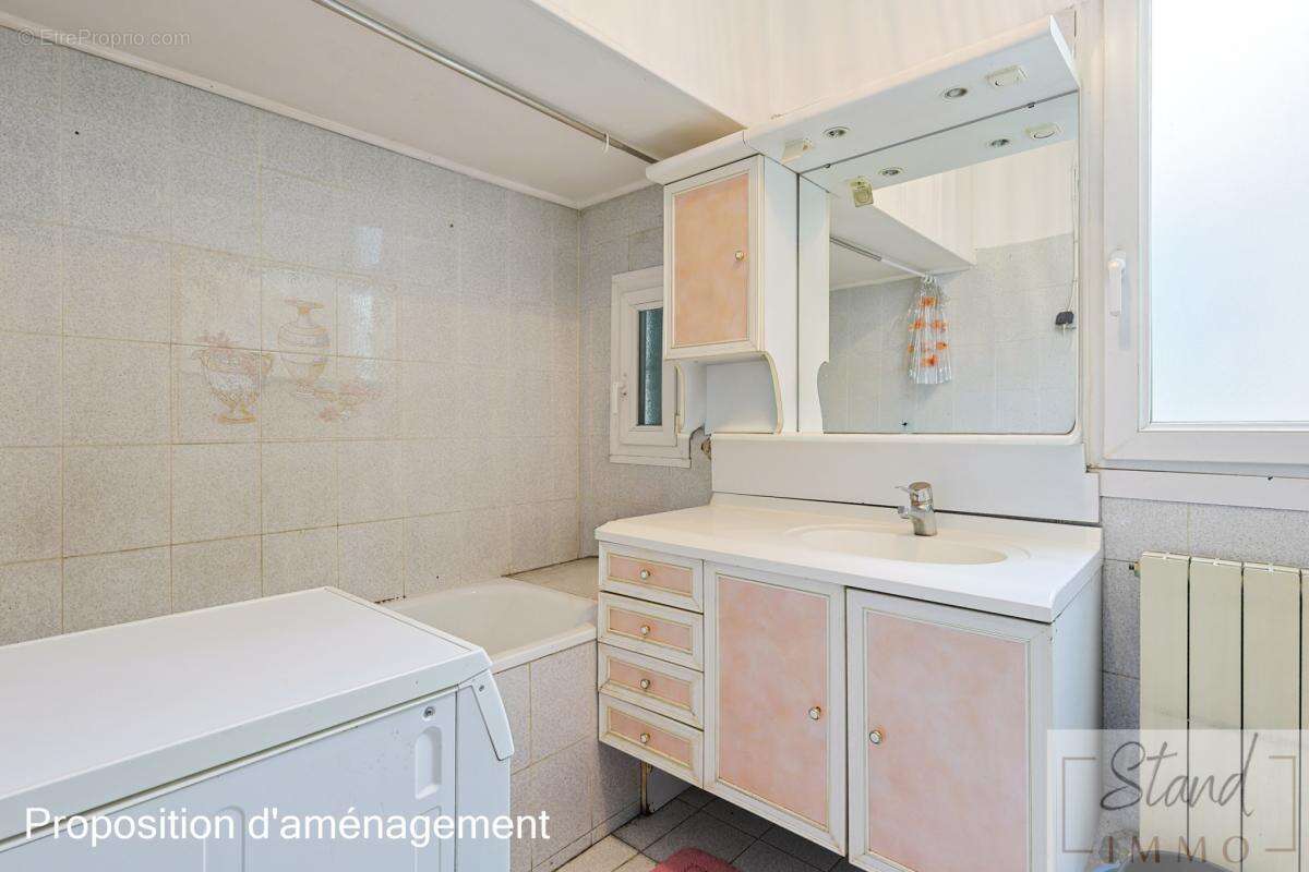 Appartement à MARSEILLE-6E
