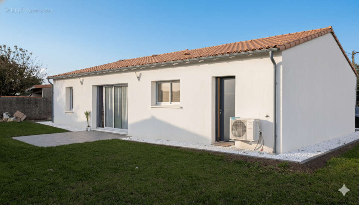 Photo 2 - Maison à SAINT-REMY