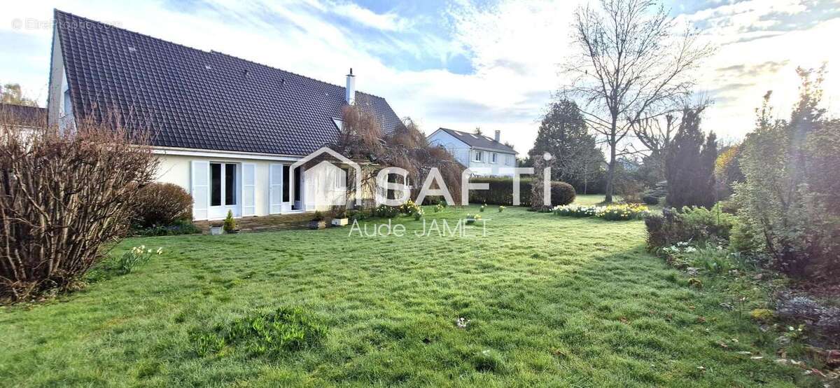 Photo 1 - Maison à BUC