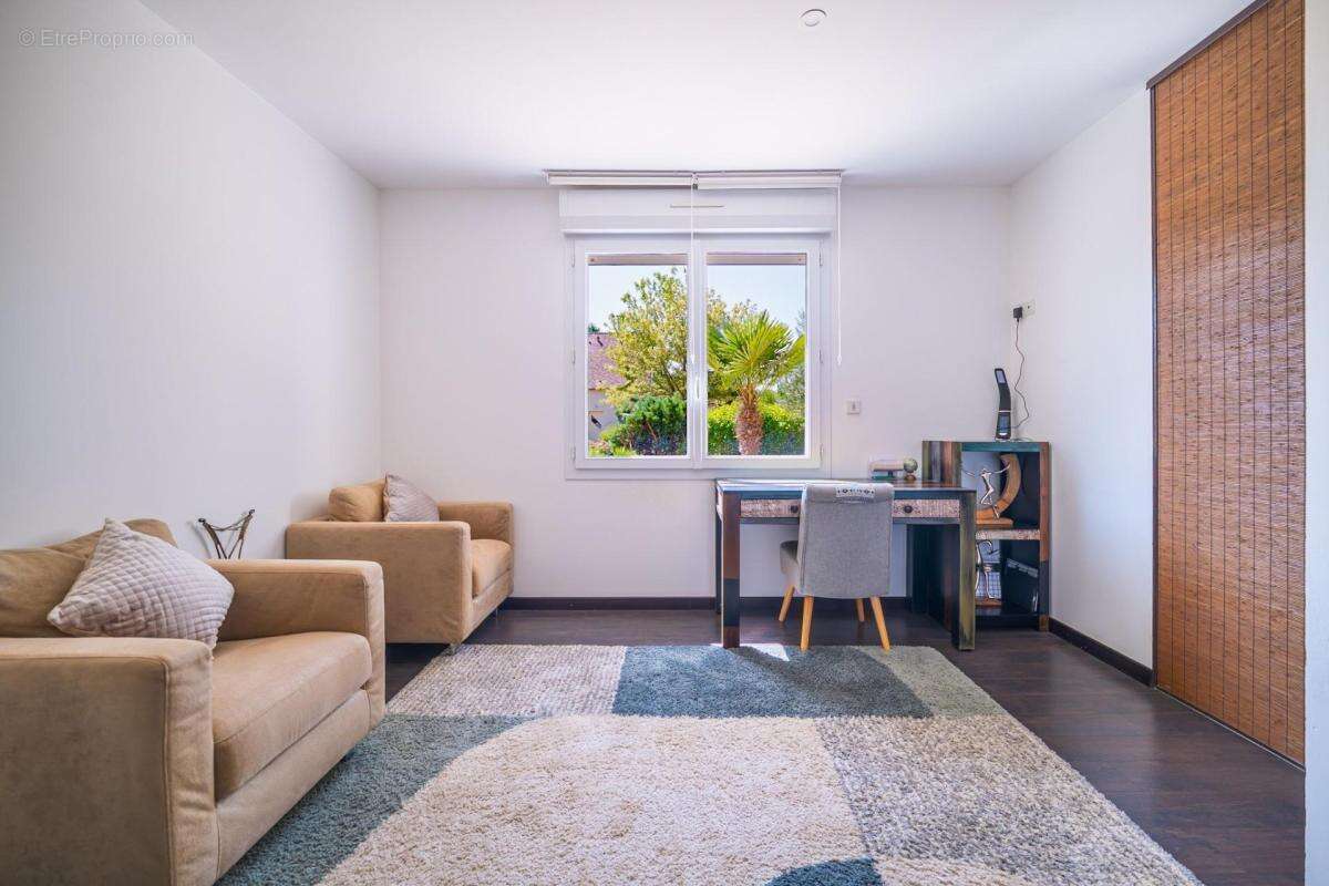 Maison à SAINT-SATURNIN