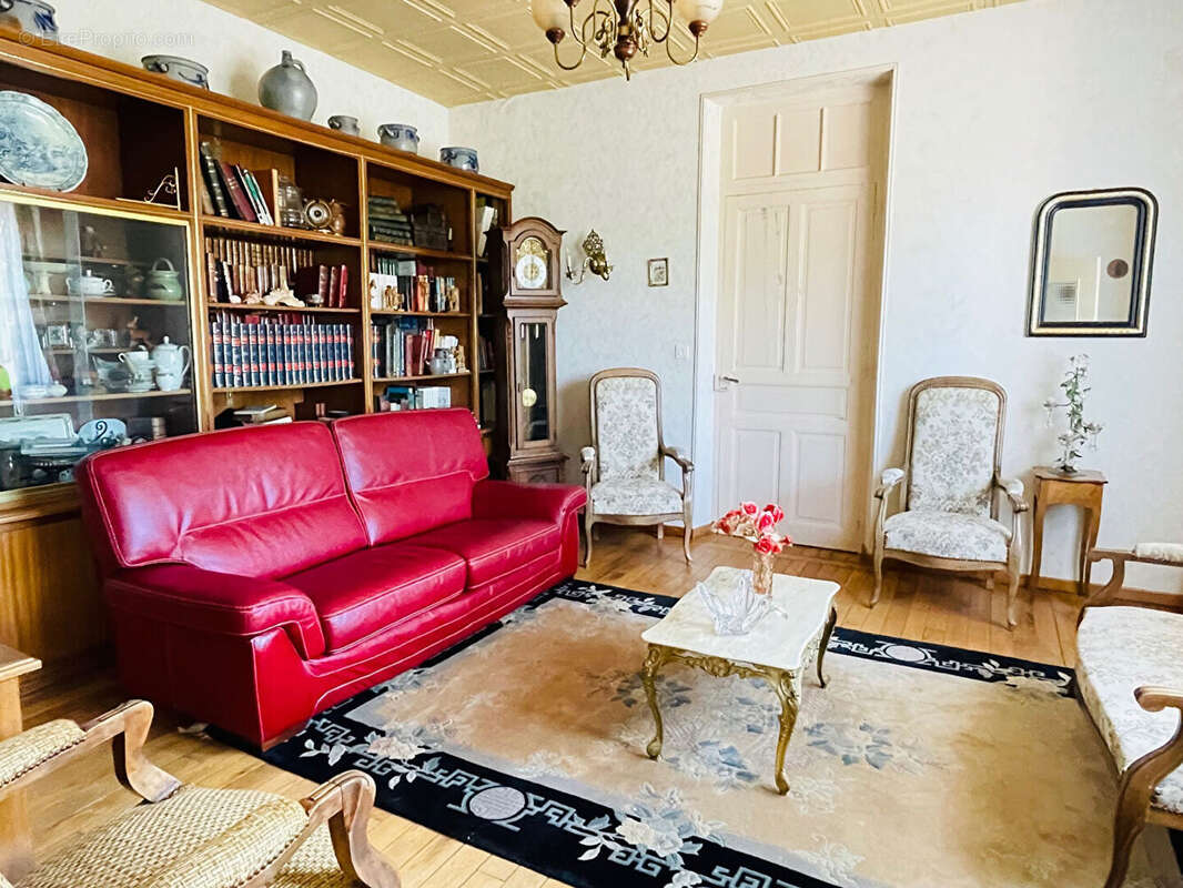 Maison à PROVENCHERES-SUR-FAVE