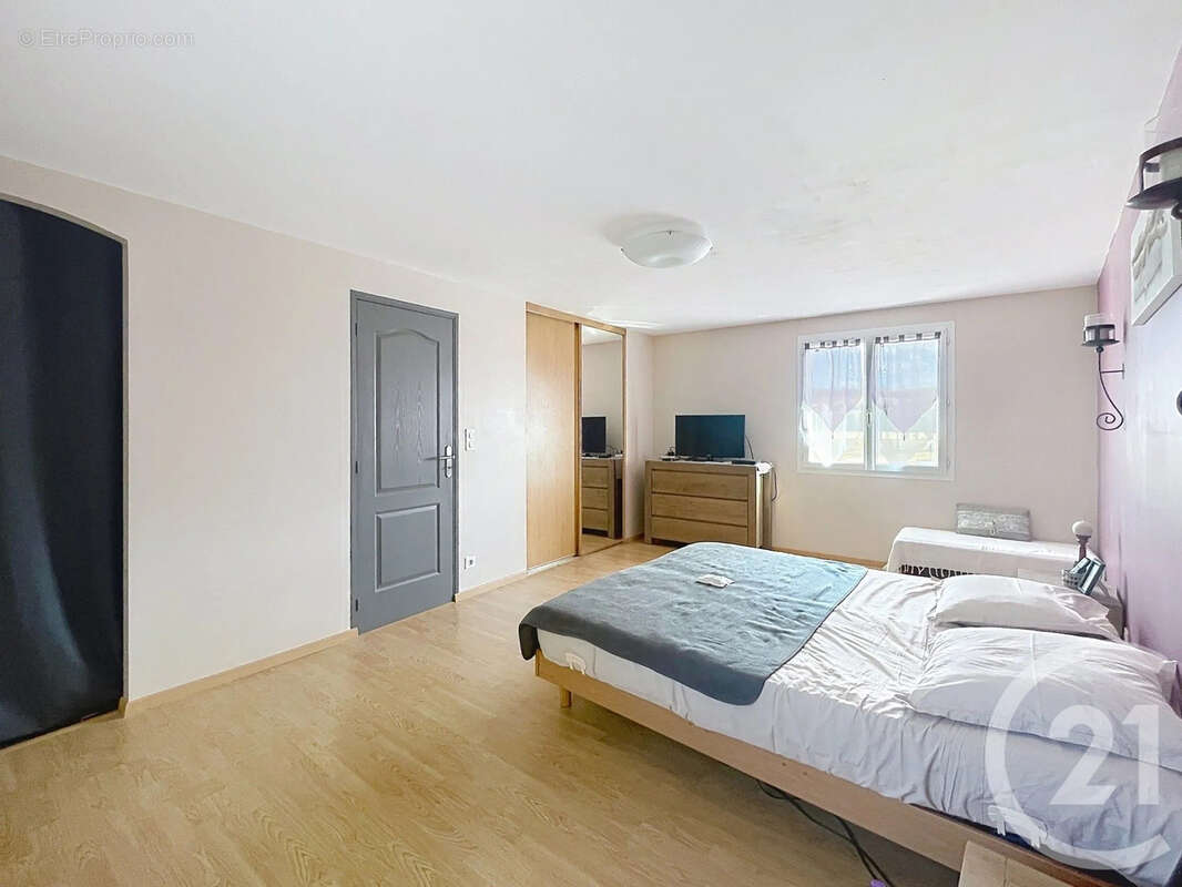 Maison 126 m² à Avignonet-Lauragais  - photo 9
