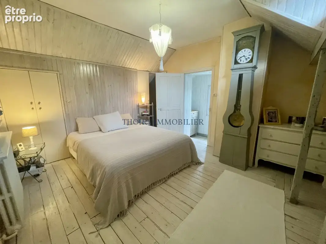 Maison ancienne sur 780 m2 paysagés de 5 pièces principales. - photo 16