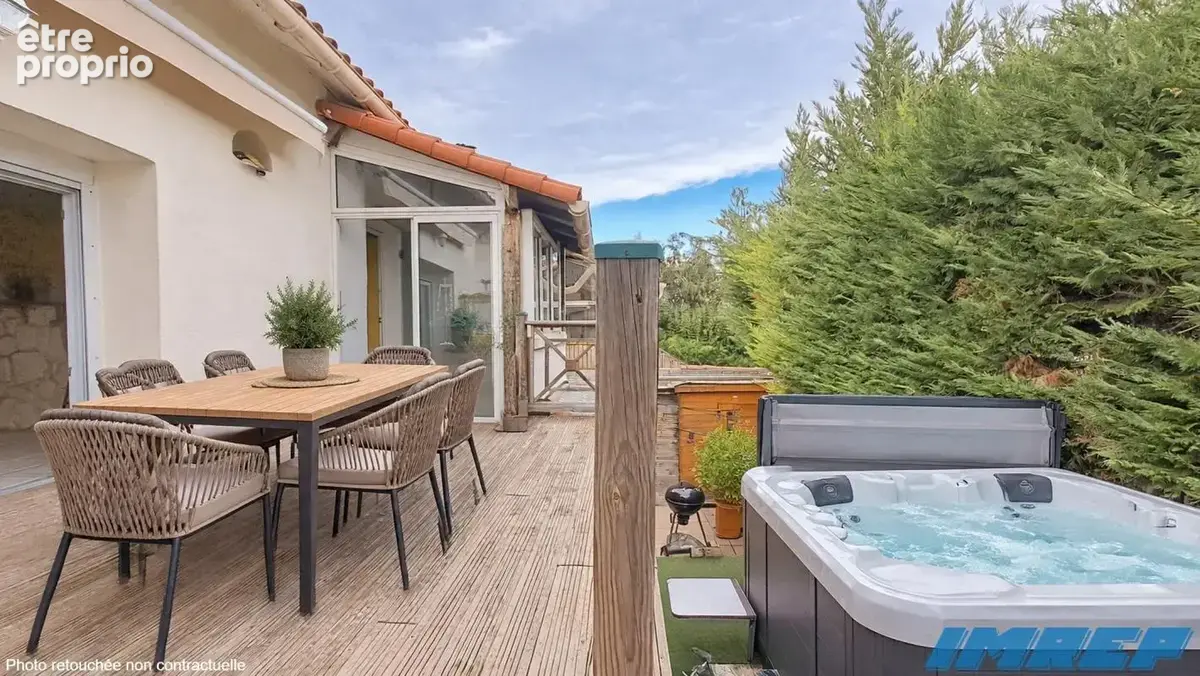 Maison 6 pièces 168 m² à vendre à Marseille-9e (13009) - photo 1