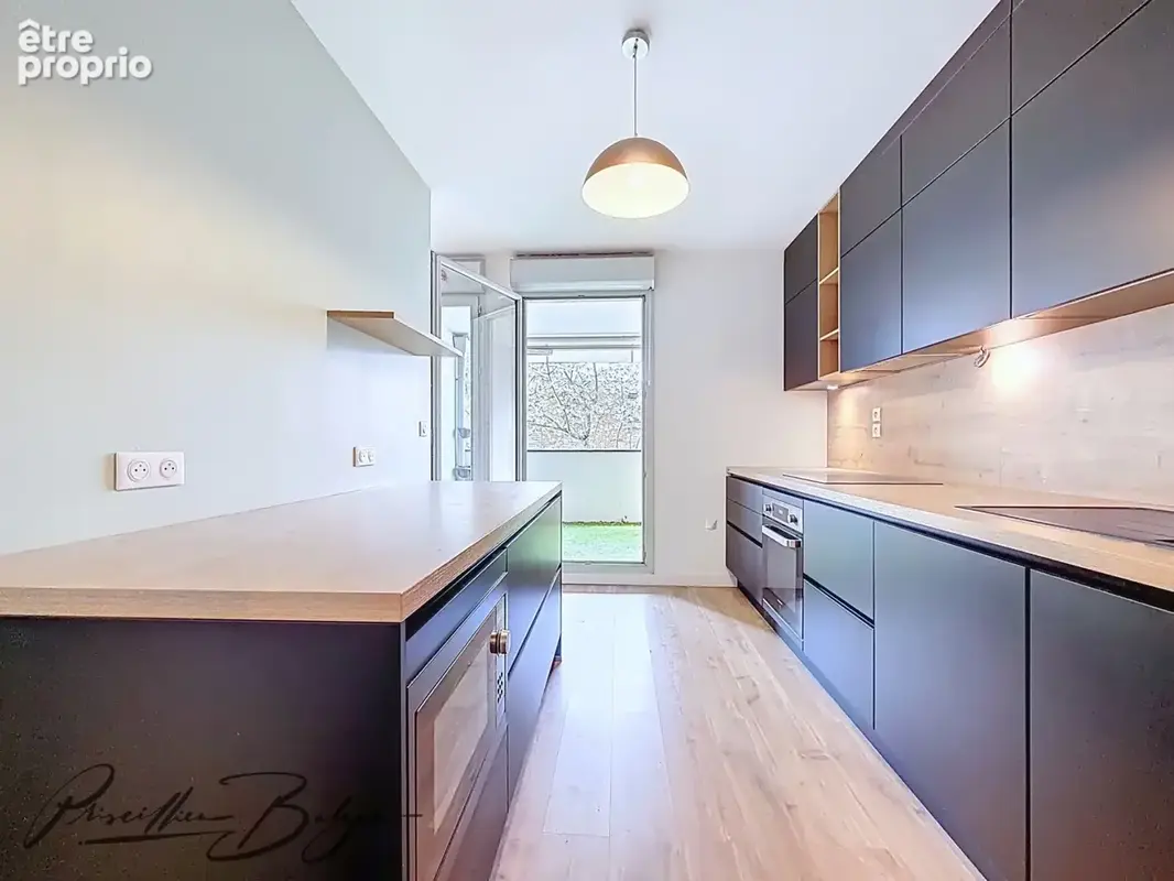 Appartement à vendre 5 pièces de 114m² LYON 3EME ARRONDISSEMENT (69)  Dpt Rhône (69) – Lyon 3ème – Rue de Montbrillant - photo 5