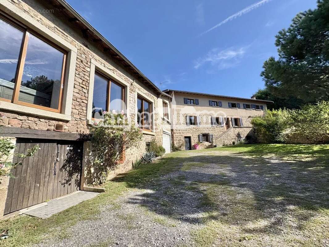 Maison à LONGESSAIGNE