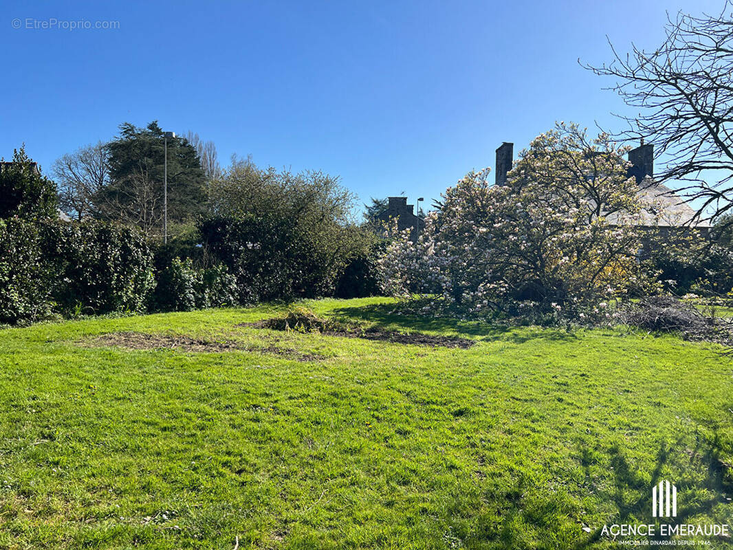 Terrain à TREMEREUC