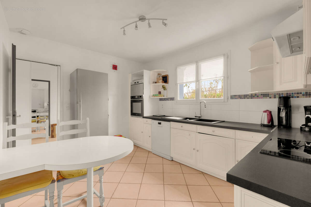 Maison à SAINT-SULPICE