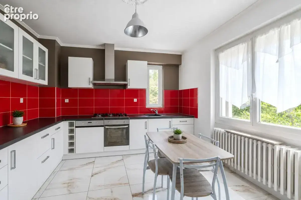 69400 - ARNAS - Maison familiale de 133 m² avec terrain - photo 1