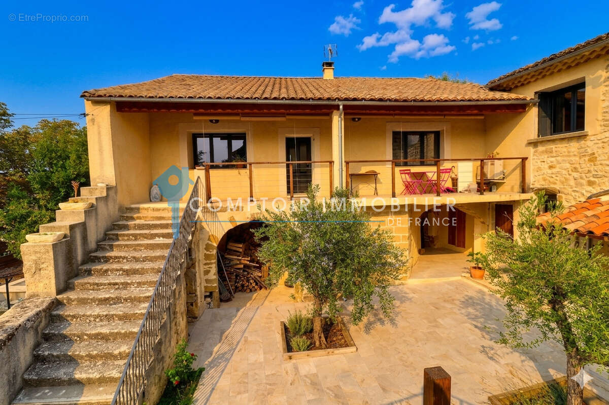 Maison à ARPAILLARGUES-ET-AUREILLAC