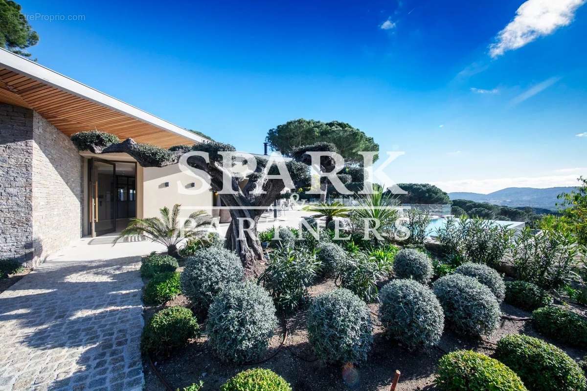 Maison à RAMATUELLE