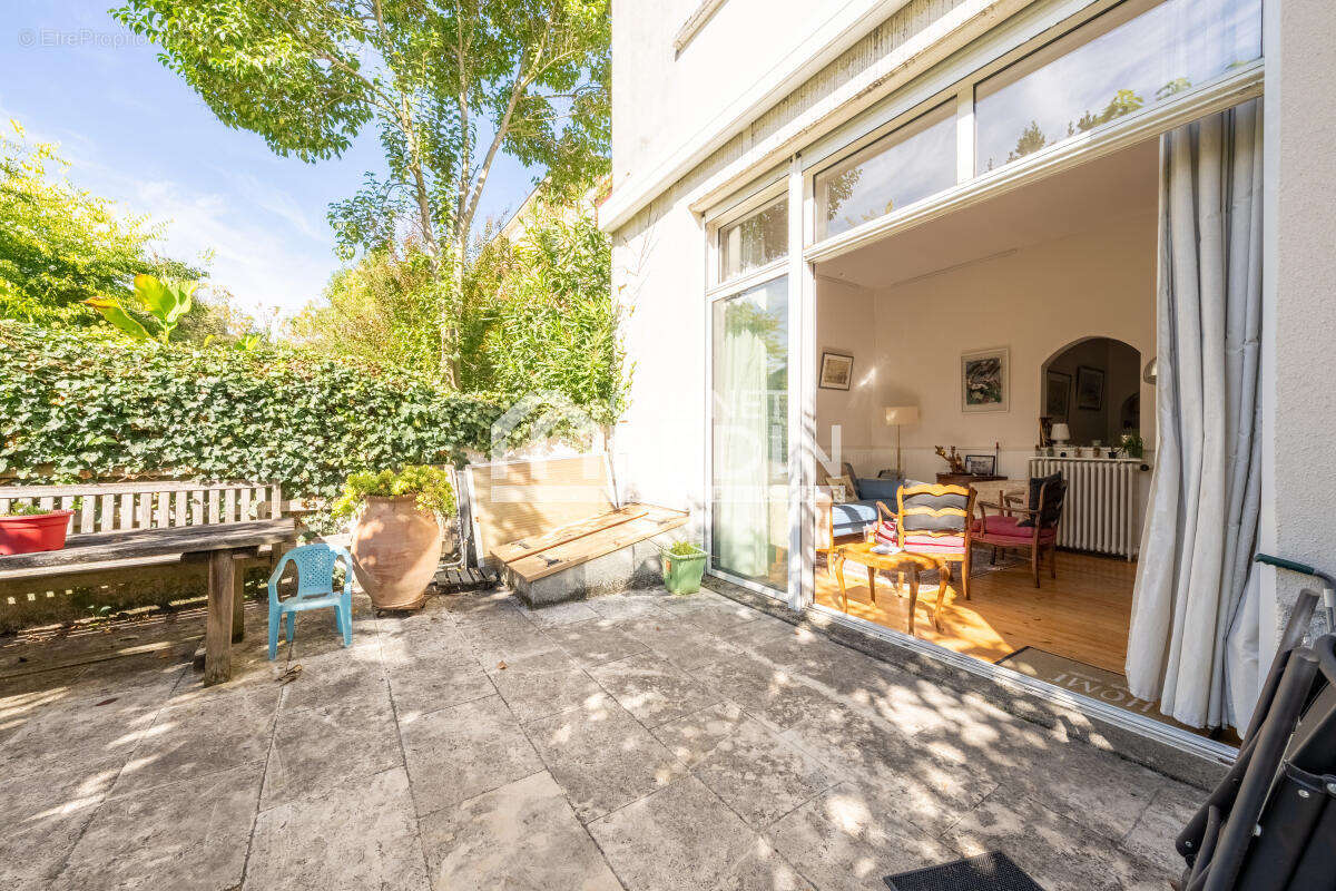 Maison à LE BOUSCAT