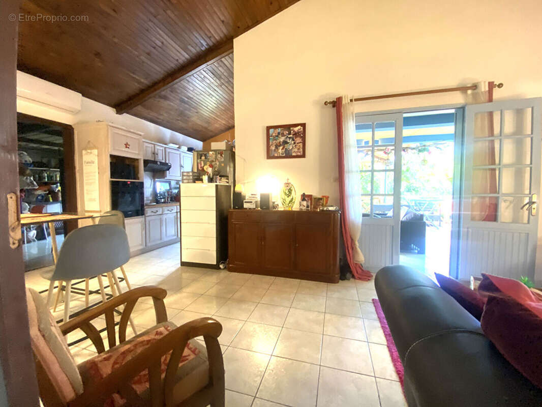 Maison à SAINTE-MARIE