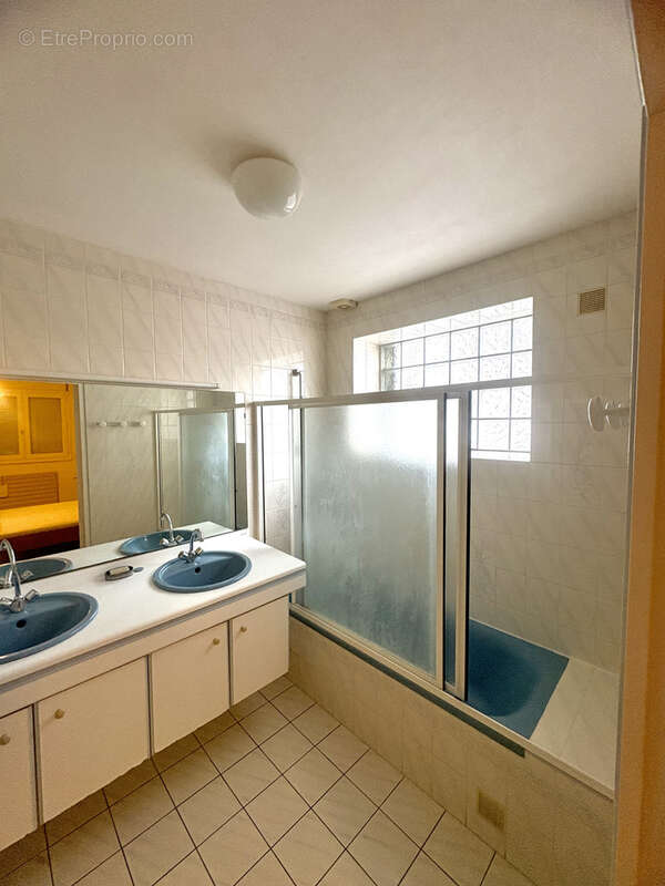 Maison à LES SORINIERES