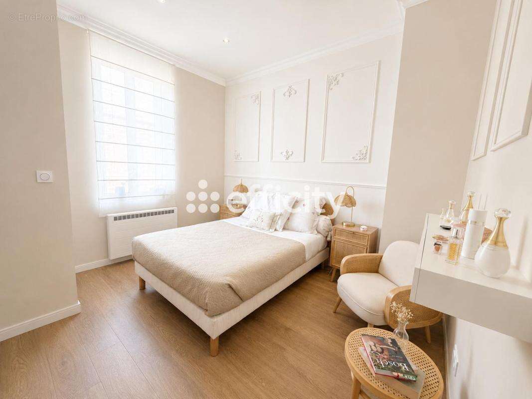 Maison 120 m² à Roubaix  - photo 7