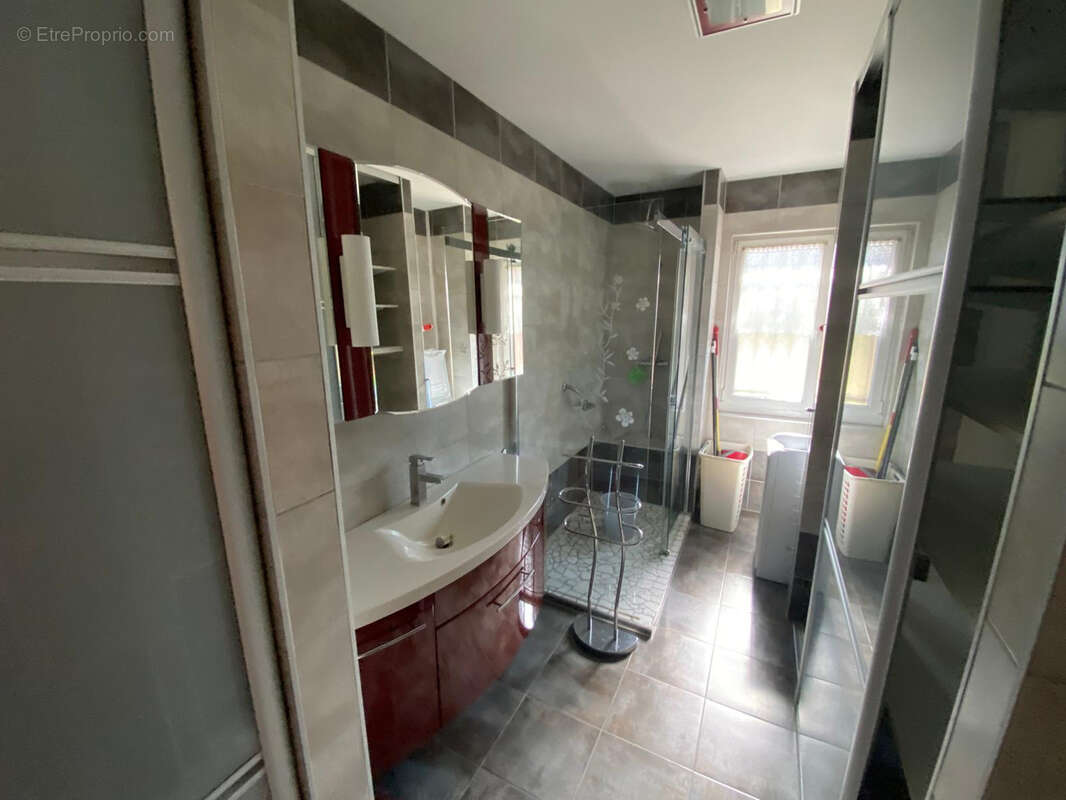 Appartement à HUNINGUE