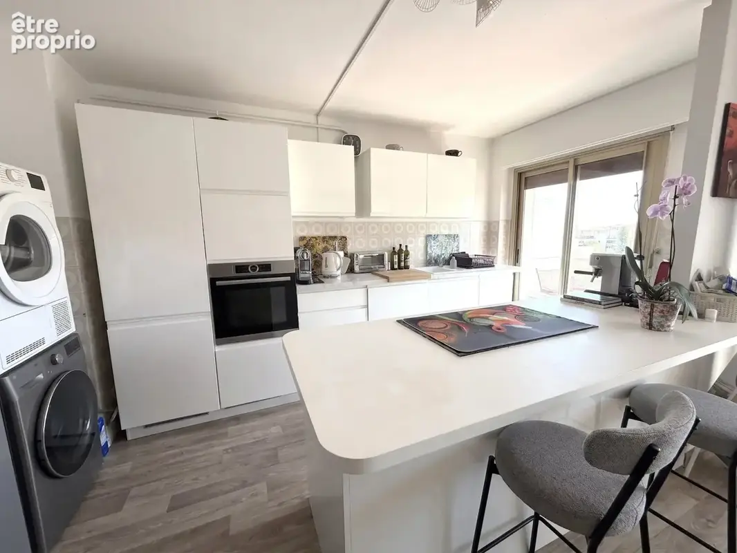 Photo Appartement à Mandelieu-La-Napoule au prix de 300 000€