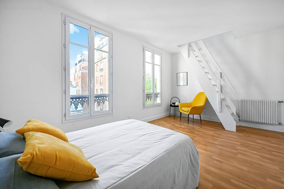 Appartement à PARIS-12E