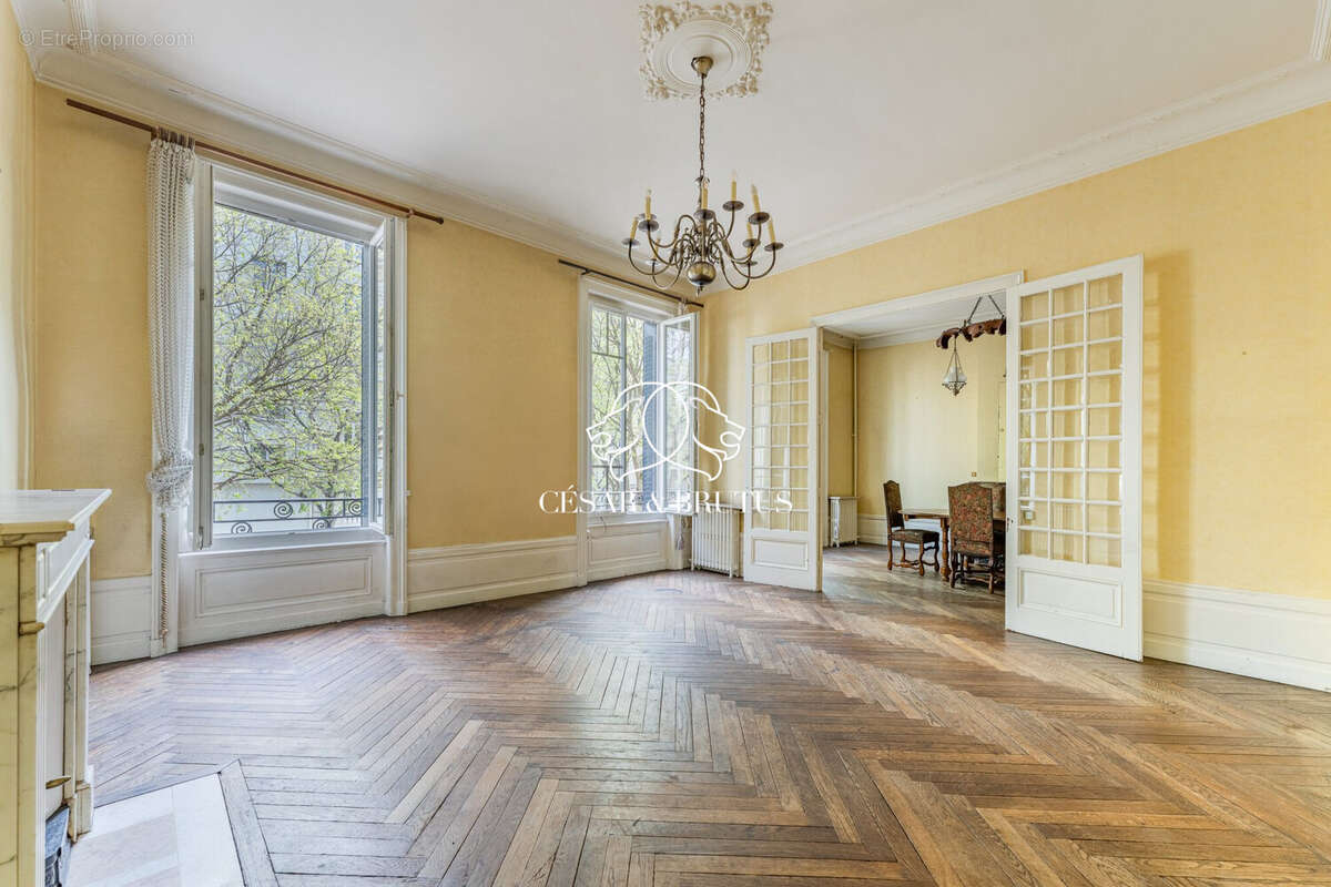 Appartement à LYON-7E