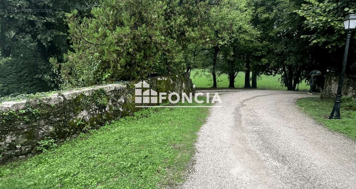 Appartement à VARCES-ALLIERES-ET-RISSET