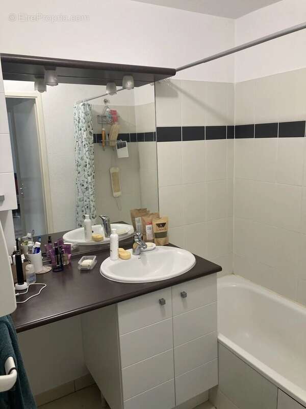 Appartement à FONBEAUZARD