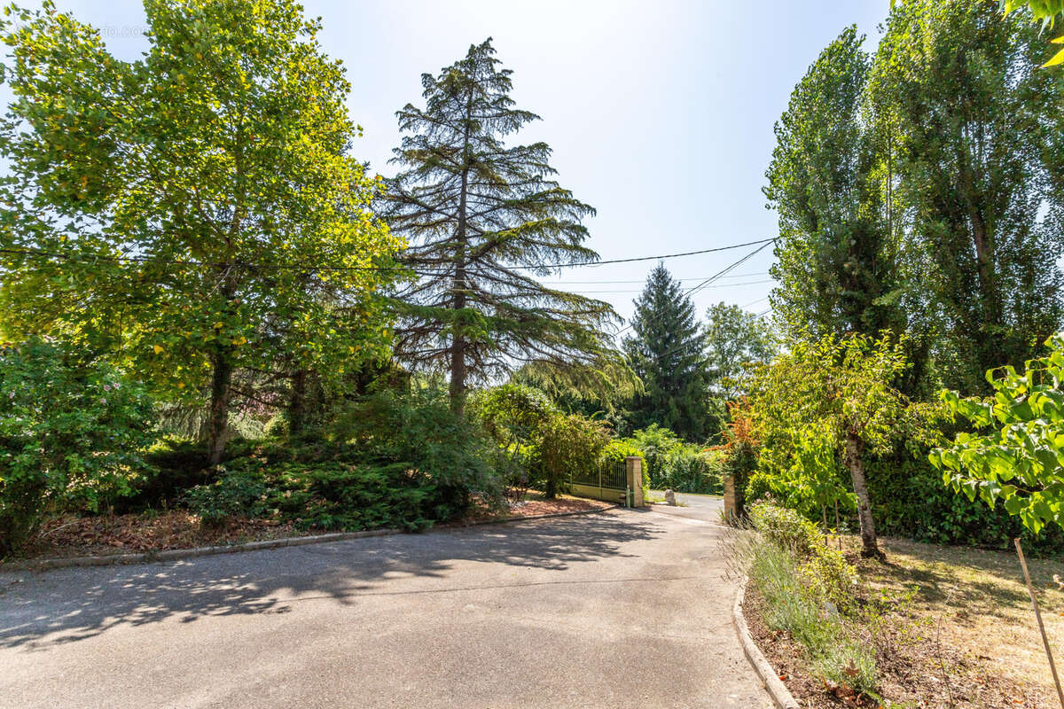 Maison de campagne, garage, piscine, terrain. - photo 19