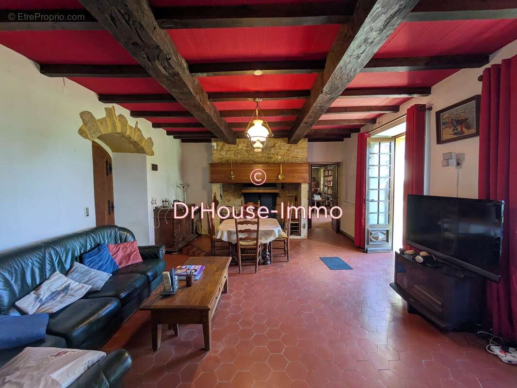 Autre à VILLEFRANCHE-DU-PERIGORD