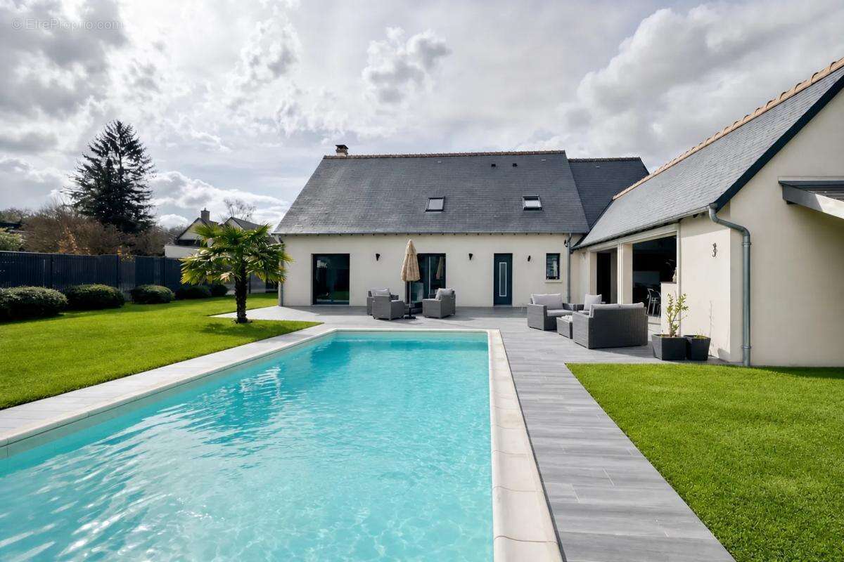Maison à MONTLOUIS-SUR-LOIRE