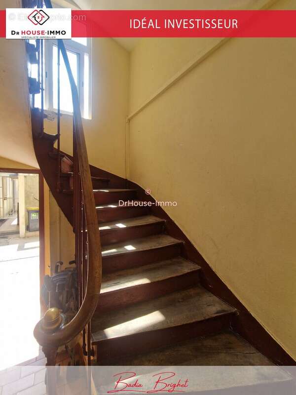 Appartement 370 m² à Saint-Denis  - photo 13