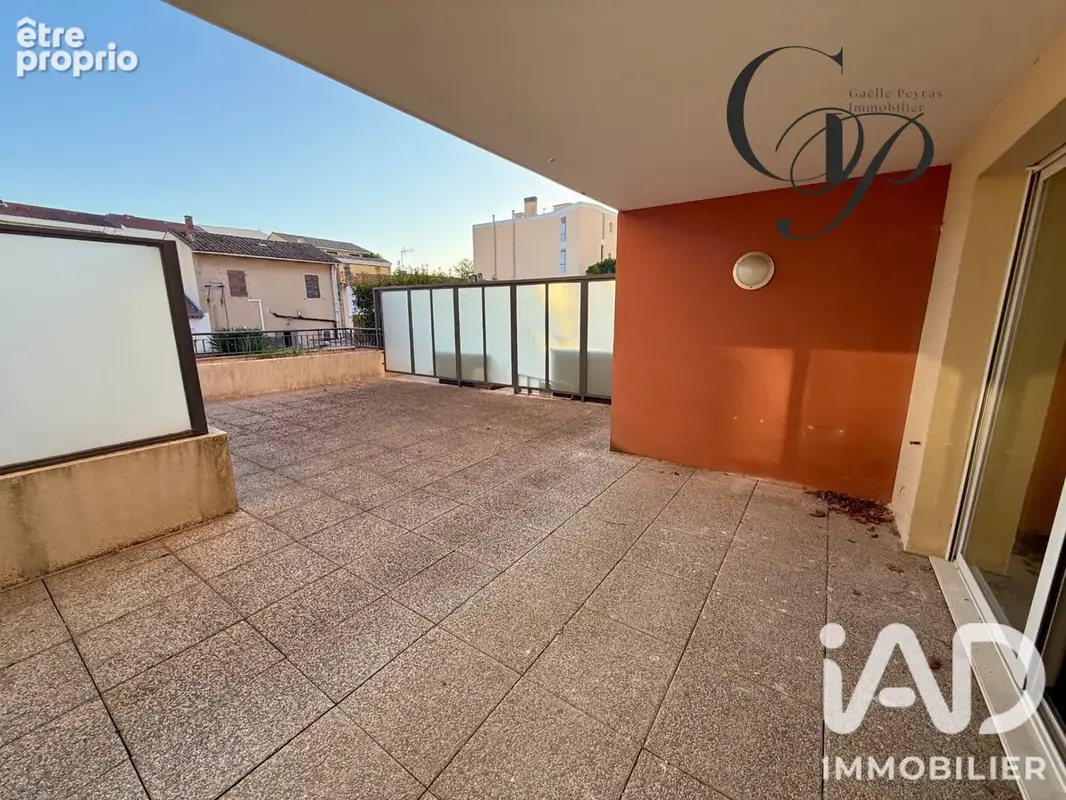 Photo 1 - Appartement à SIX-FOURS-LES-PLAGES