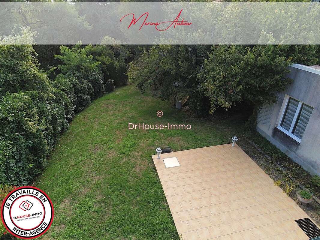 Maison 140 m² à Beruges  - photo 9