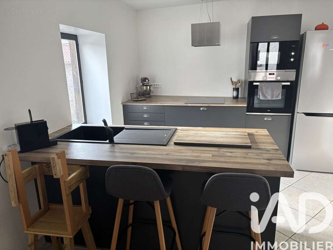 Photo 4 - Maison à SAINT-ROMAIN-EN-JAREZ