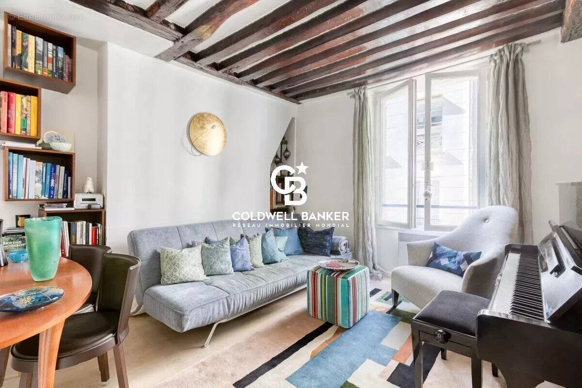 Appartement à PARIS-7E