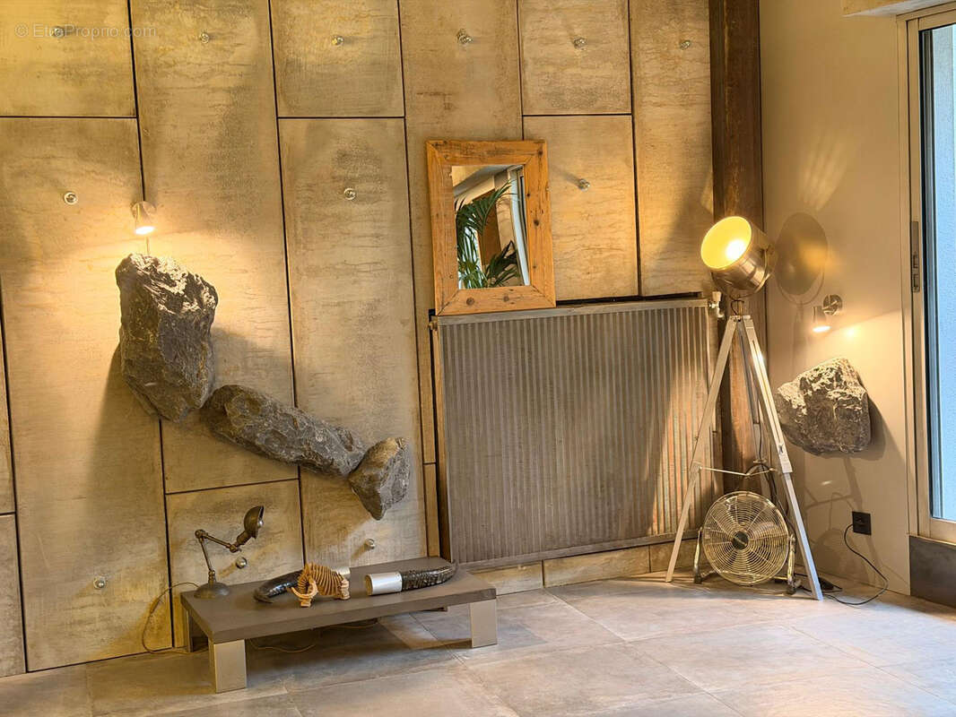 Appartement à PARIS-19E