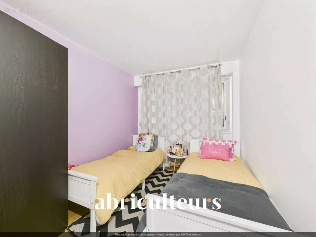 Appartement à COLOMBES