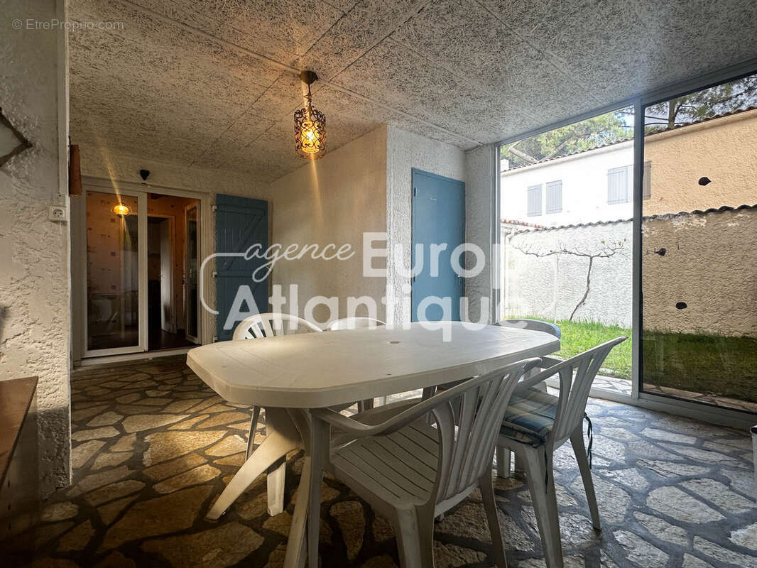 Maison à LES MATHES