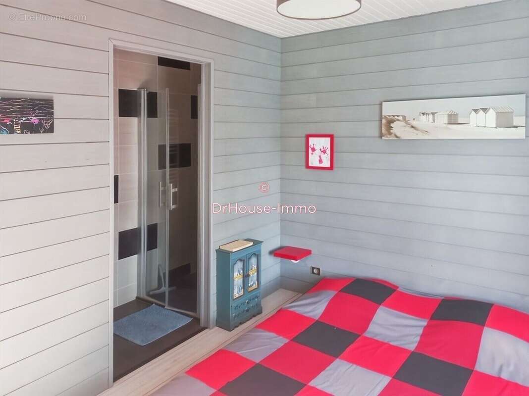 Maison 155 m² à Dompierre-Sur-Mer  - photo 18