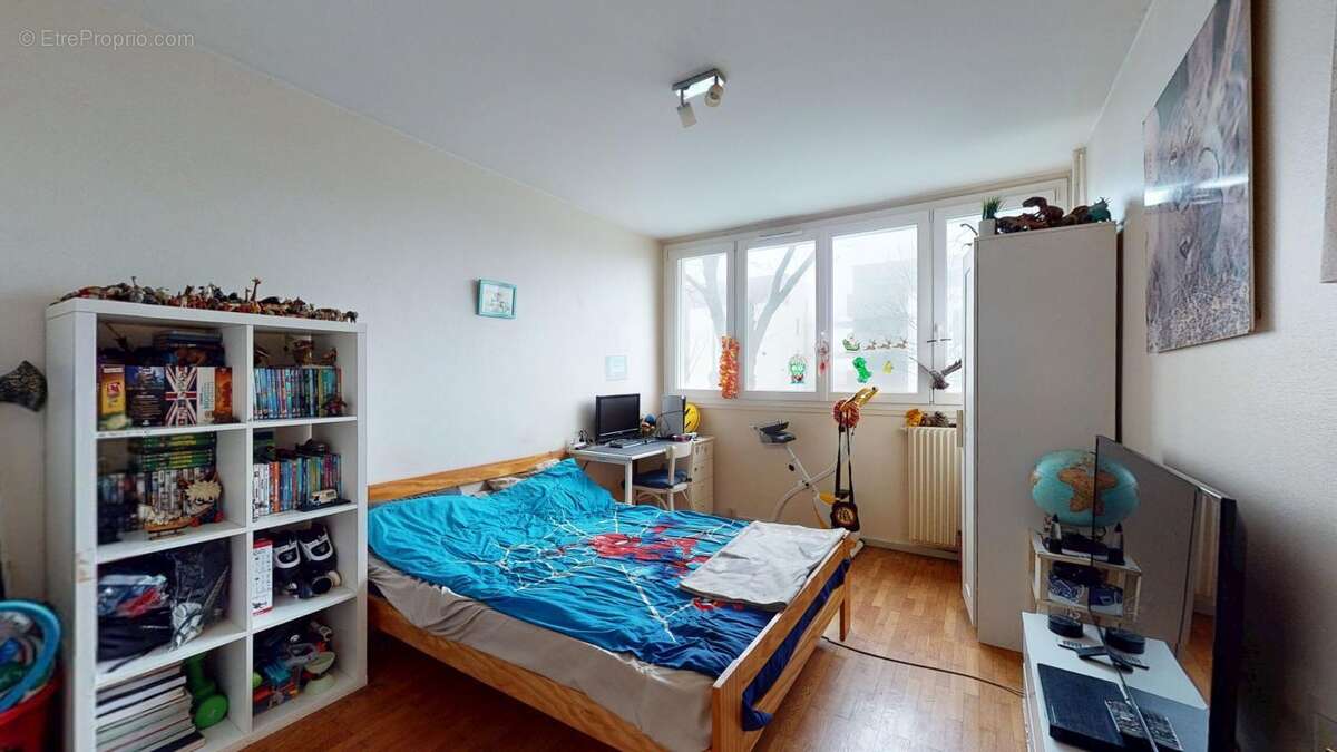 Appartement à SAINTE-FOY-LES-LYON