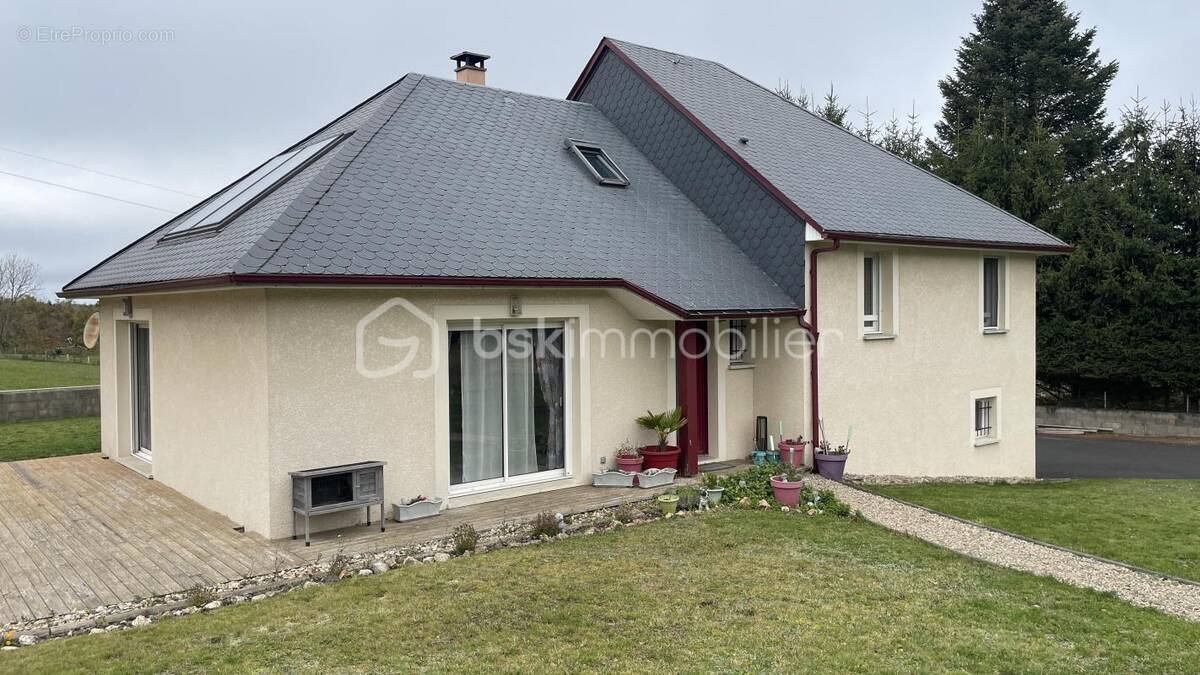 Maison à ALBARET-SAINTE-MARIE