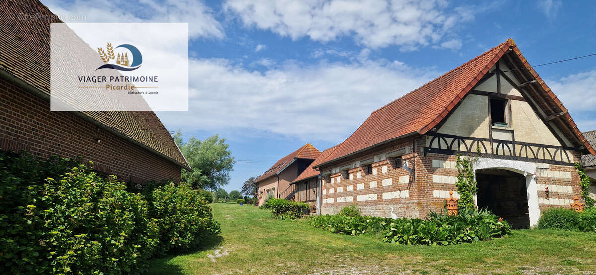 EXCLUSIVITÉ - Viager occupé - Domaine de 17 000 m2 avec maison de maître, dépendances et écurie - Pays de Bray (76) - photo 18