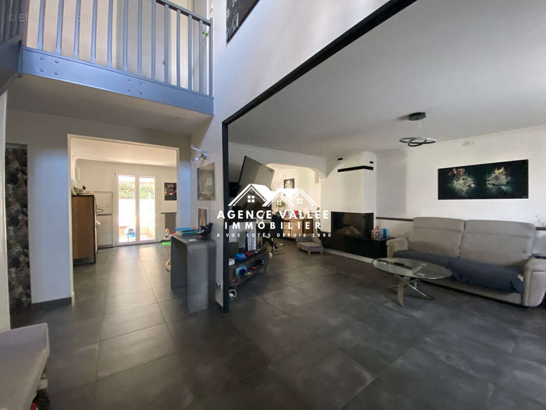 Maison à SAINT-GERMAIN-LES-CORBEIL